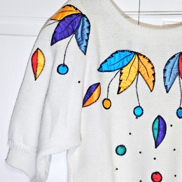 Vintage‎ V-neck Sweater Mardi Gras Beaded Womens Small Embellished White Dolman - Picture 3 of 6